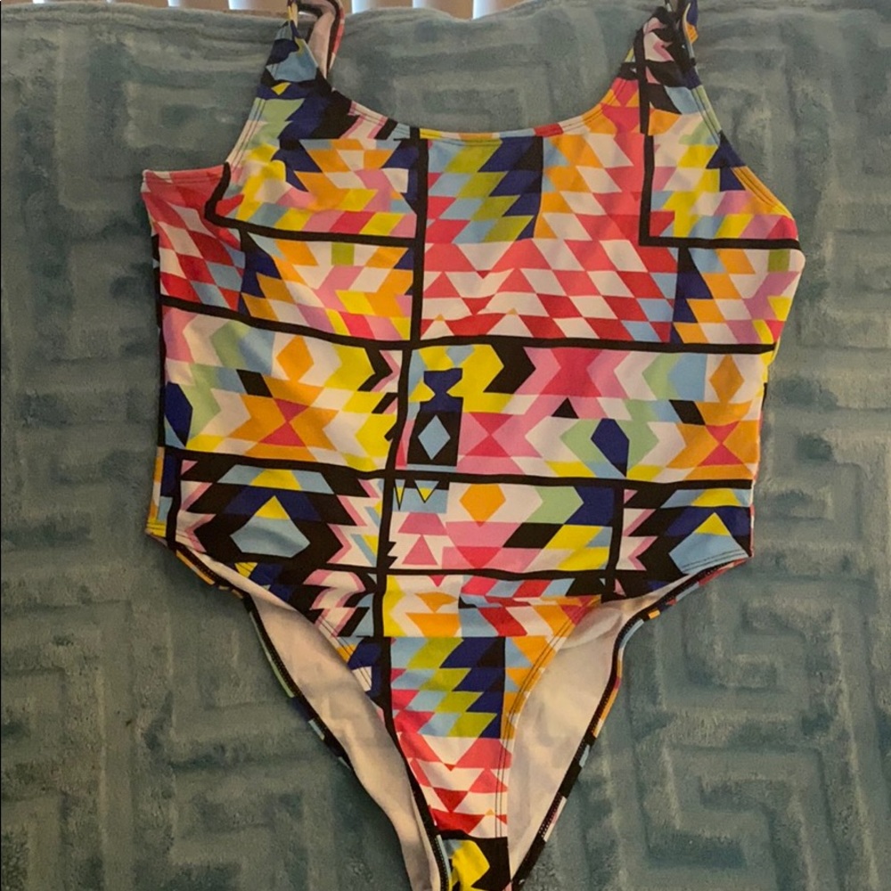Bathing suit